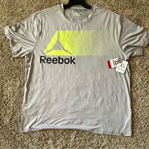 Reebok Men's Gray and Green Activewear Graphic Tee Moisture protection, 2XL